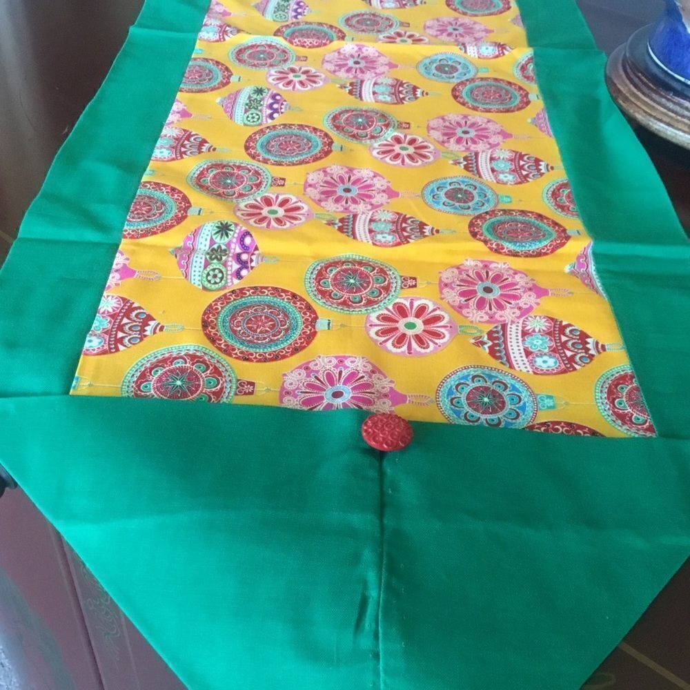 Handmade Holiday Runner NWOT